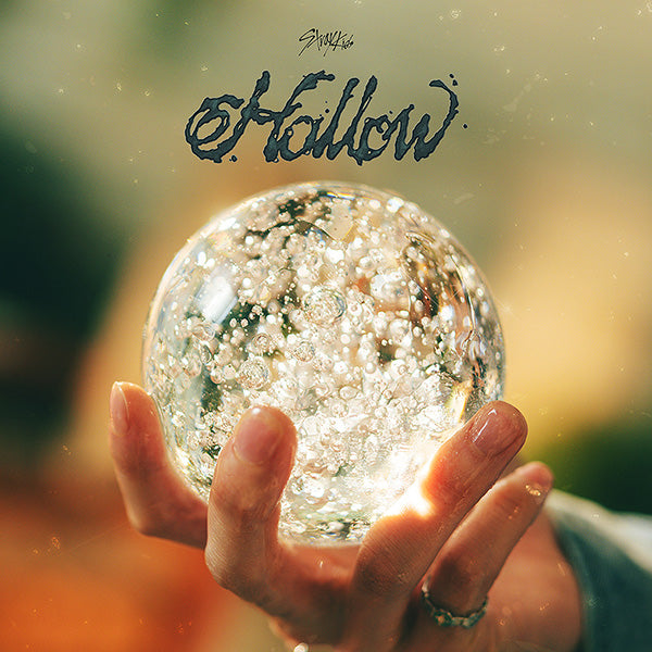 Stray Kids - Japan 3rd Mini Album 'HOLLOW' (Regular Edition)