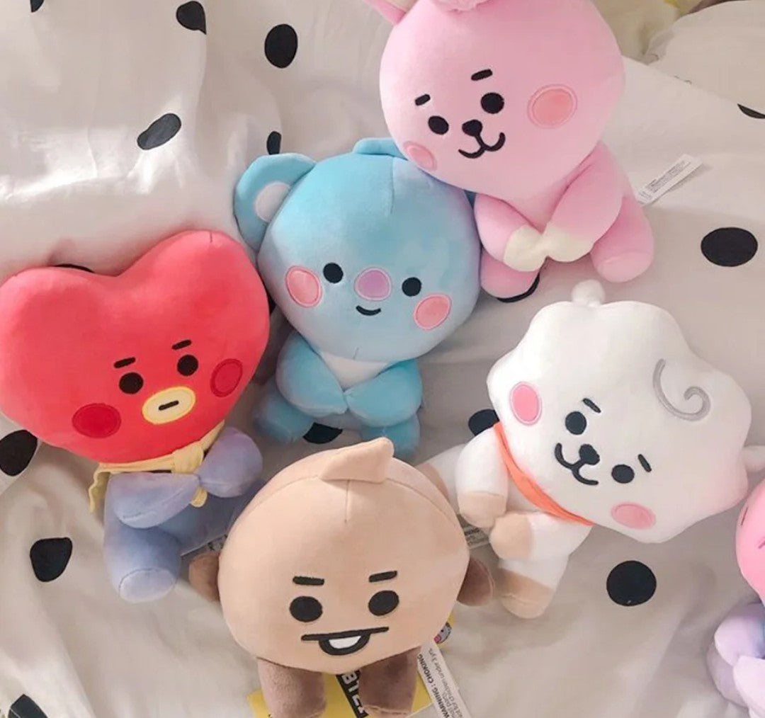 [Preorder] BT21 Baby Sitting Doll Keyring (12cm)