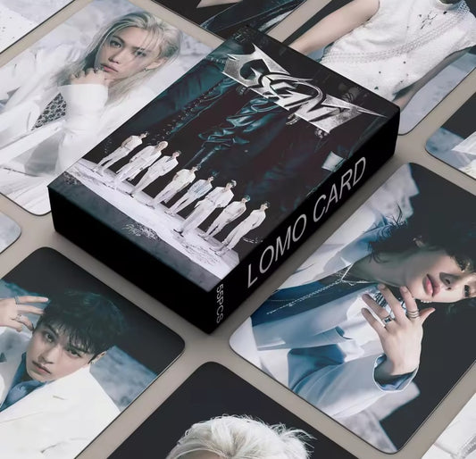[Restock] Stray kids 'GIANT' Photocards (54 pcs)